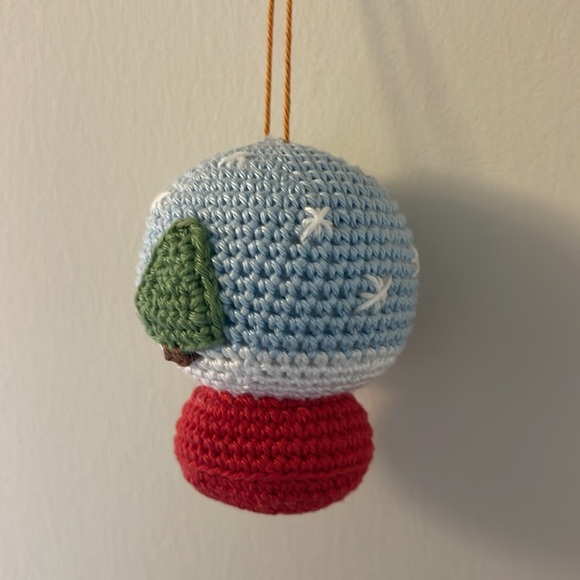 Handcrafted Snowglobe Christmas Ornament Crochet Holiday Seasonal Decor Snow - Picture 7 of 9